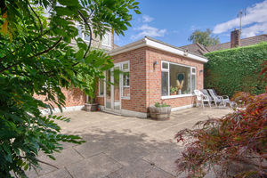 Rear External - click for photo gallery